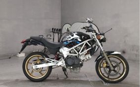 HONDA VTR 250 MC33