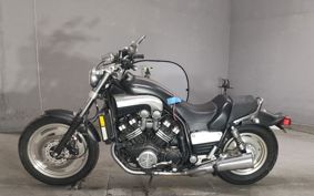 YAMAHA VMAX 2002 VP15