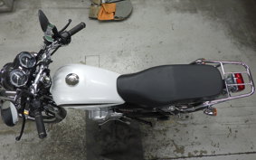 YAMAHA YB125SP