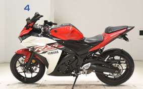 YAMAHA YZF-R25 2016 RG10J