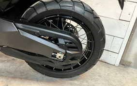 HONDA X-ADV 750 2025 RH21