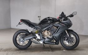 HONDA CBR650R RH03