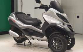 PIAGGIO MP3 250