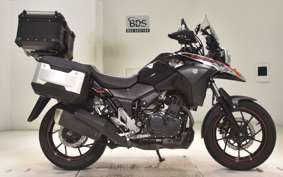 SUZUKI V-STROM 250 A