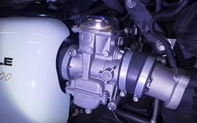 TRIUMPH BONNEVILLE T100 2010