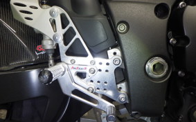 YAMAHA YZF-R1 2011
