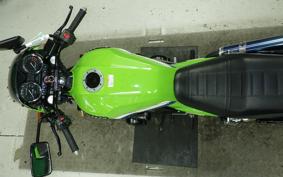 KAWASAKI ZRX400 2005 ZR400E