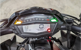 KAWASAKI Z1000 2015 ZRT00F