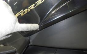 HONDA FORZA Z 2003 MF08