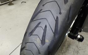 TRIUMPH STREET TRIPLE RS 2019