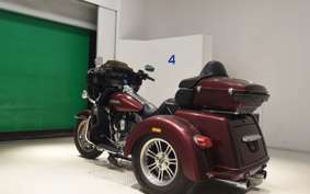 HARLEY FLHTCUTG TRIKE 2016