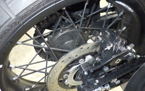 HUSQVARNA SVARTPILEN 401 2024