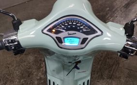 VESPA  VESPA  PRIMA  BEIGE RA150 M82414