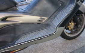 YAMAHA T-MAX500 2004 SJ03