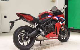 HONDA CBR650R E-Clutch 2025 RH17
