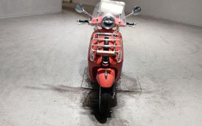 VESPA PRIMA BEIGE RA150 M82414