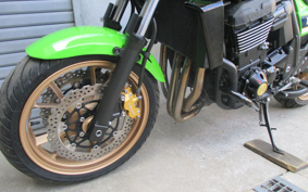 KAWASAKI ZRX1200 DAEG 2015 ZRT20D