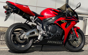 HONDA CBR1000RR 2006 SC57