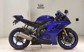 YAMAHA YZF-R6 2018