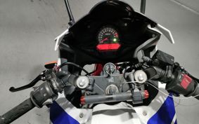 HONDA CBR250R MC41