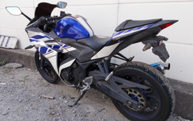 YAMAHA YZF-R25 RG10J