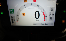 HONDA CBR650R E-Clutch 2025 RH17