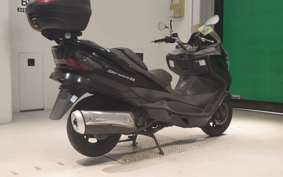 SUZUKI SKYWAVE 400 S 3 2006 CK44A