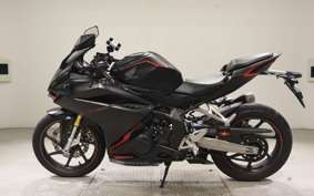 HONDA CBR250RR A MC51