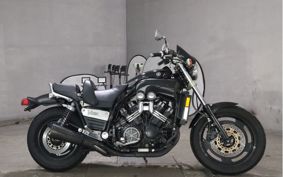 YAMAHA VMAX 2LTN