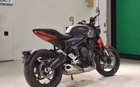 TRIUMPH TRIDENT 660 2021