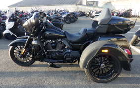 HARLEY FLHTCUTG 1870 2025