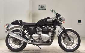 TRIUMPH THRUXTON 900 2007