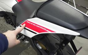 YAMAHA YZF-R1 2022 RN65J