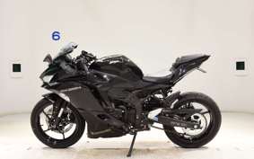 KAWASAKI ZX-25R 2003 ZX250E