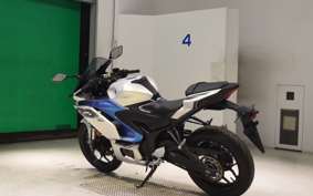 YAMAHA YZF-R3 2025 RH25J