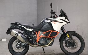 KTM 1090 ADVENTURE R 2018 V4940