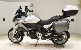 BMW F900XR 2021