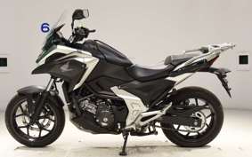 HONDA NC750X 2022 RH09