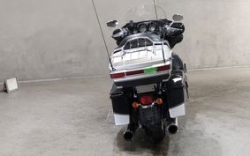 HARLEY HARLEY FLHTCUSE1800CVO PR8