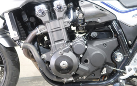 HONDA CB1300 SUPER  BOL DOR ABS 2023 SC54