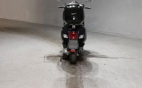 VESPA GTS150SUPER M4590