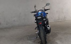 SUZUKI GSR750 2012 C5112