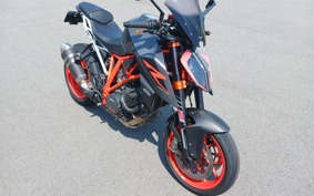 KTM 1290 SUPER DUKE R 2017 V3940