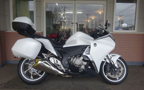 HONDA VFR1200F DCT 2014 SC63