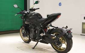 TRIUMPH TRIDENT 800 2026