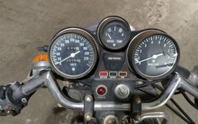 SUZUKI GT750 GT750B