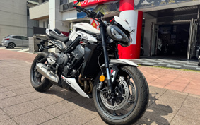 TRIUMPH TRIUMPH STREET TRIPLE R 2023 HDA604