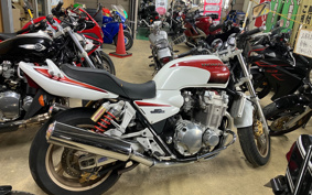HONDA CB1300SF SUPER FOUR 2002 SC40