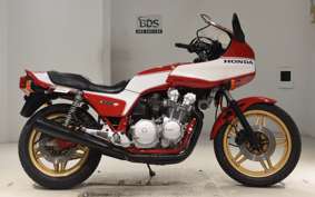 HONDA CB750F B 1982 RC04