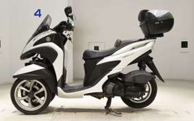 YAMAHA TRICITY 125